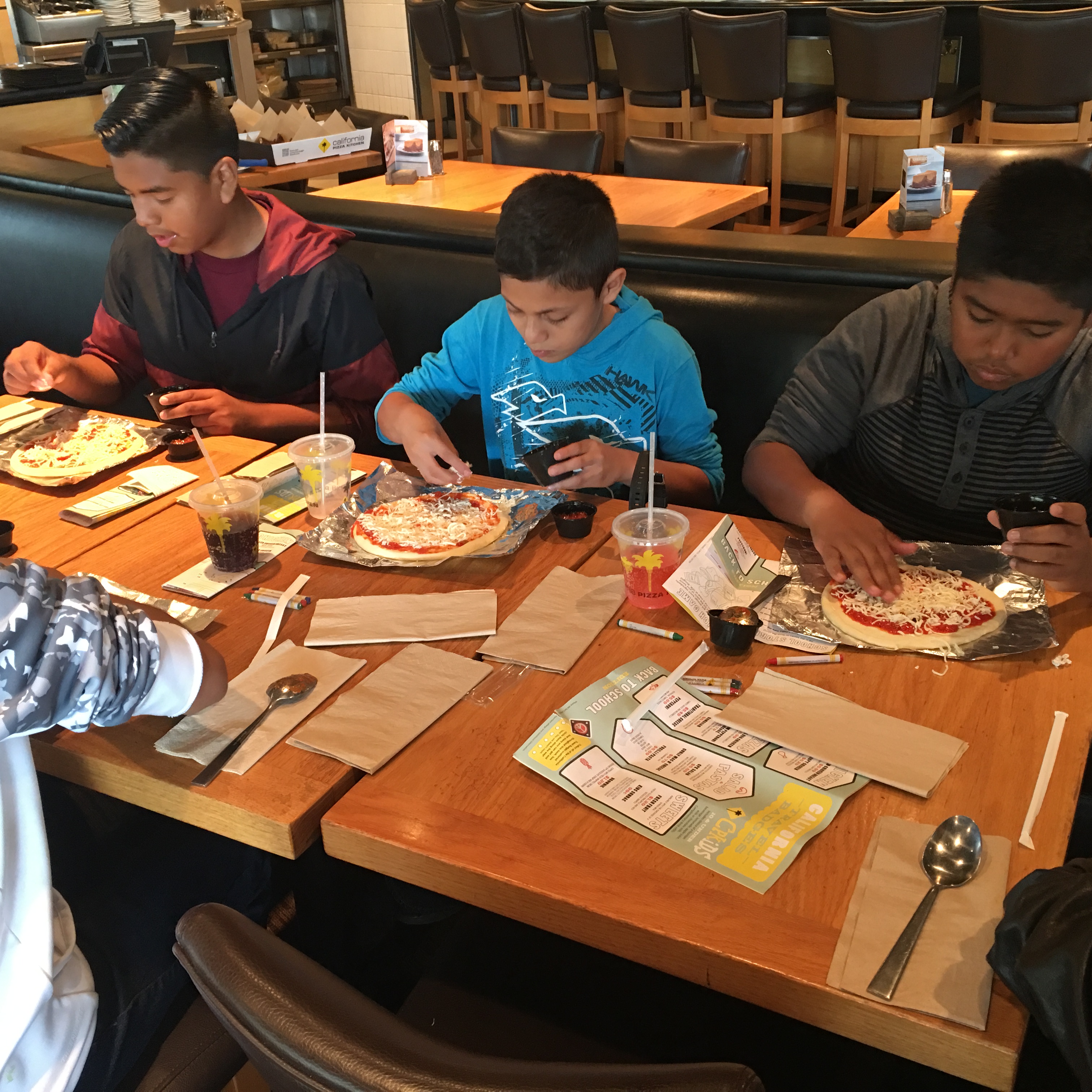 California Pizza Kitchen Encino